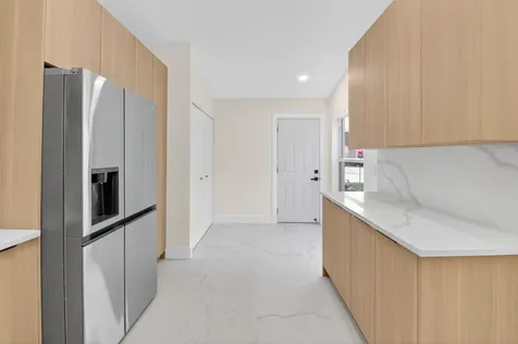 8315 Springlake Drive Boca Raton FL 33496