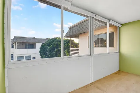 2880 Lake Osborne Drive Lake Worth Beach FL 33461
