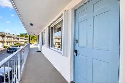 2880 Lake Osborne Drive Lake Worth Beach FL 33461