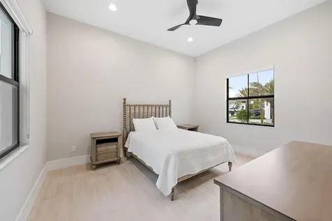 5823 Warhol Terrace Palm Beach Gardens FL 33418