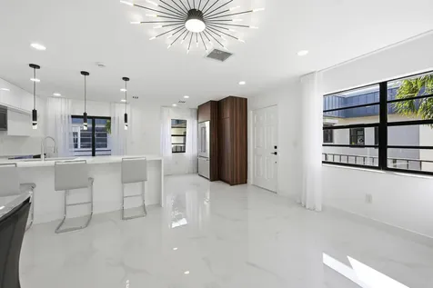 571 Piedmont L Delray Beach FL 33484