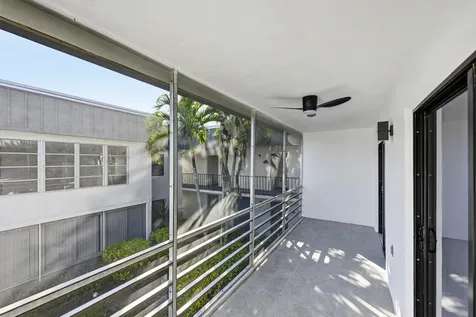 571 Piedmont L Delray Beach FL 33484