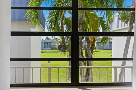 571 Piedmont L Delray Beach FL 33484