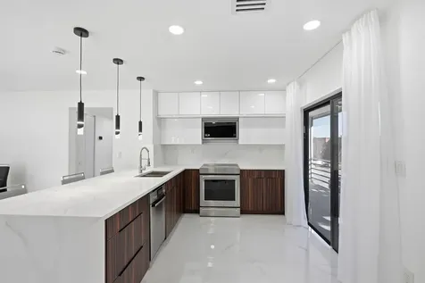 571 Piedmont L Delray Beach FL 33484