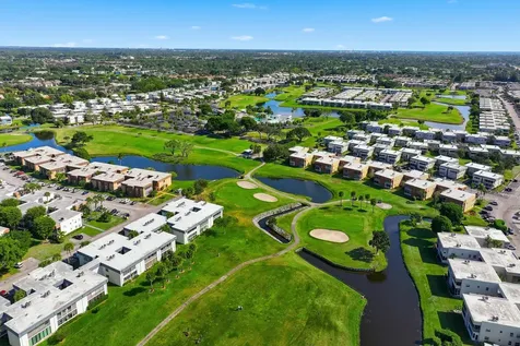571 Piedmont L Delray Beach FL 33484