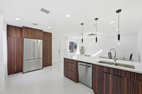 571 Piedmont L Delray Beach FL 33484