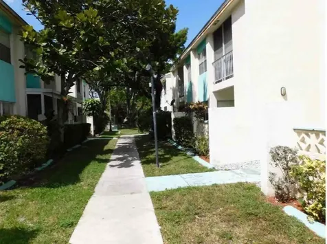 2061 Nw 46th Avenue Lauderhill FL 33313
