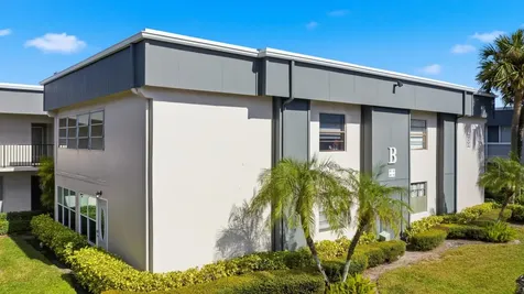 58 Piedmont B Delray Beach FL 33484