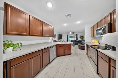 949 Sw Fisherman Avenue Port Saint Lucie FL 34953
