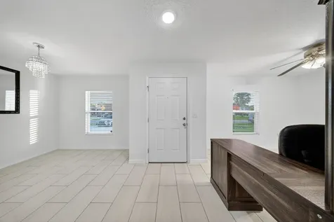 949 Sw Fisherman Avenue Port Saint Lucie FL 34953