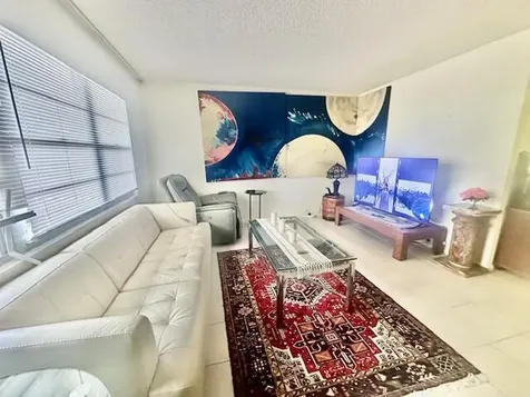 4014 Newcastle A Boca Raton FL 33434