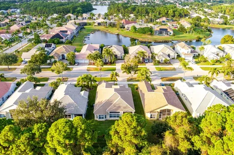 665 Sw Sw Lake Charles Circle Port Saint Lucie FL 34986