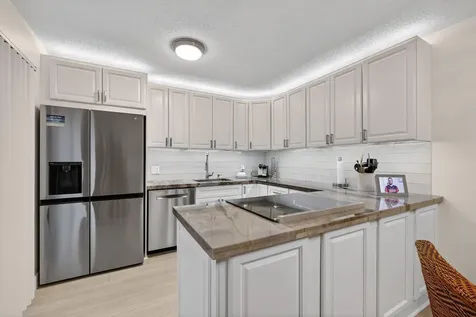 5773 Se Windsong Lane Stuart FL 34997
