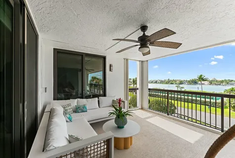 19670 Beach Road Jupiter FL 33469