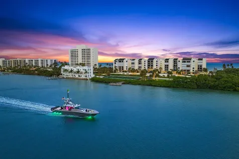 19670 Beach Road Jupiter FL 33469