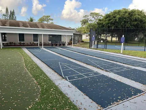 2555 Pga Boulevard Palm Beach Gardens FL 33410