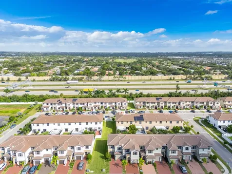 11101 W 33rd Court Hialeah FL 33018