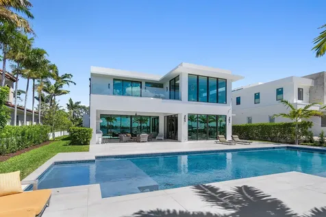807 N Atlantic Drive Lantana FL 33462