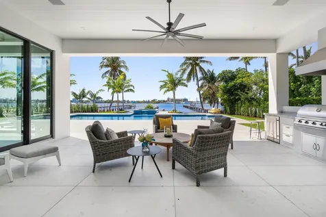 807 N Atlantic Drive Lantana FL 33462