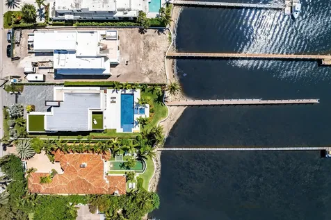 807 N Atlantic Drive Lantana FL 33462