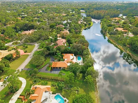 5328 E Leitner Drive Coral Springs FL 33067