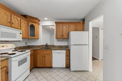 26 Abbey Lane Delray Beach FL 33446