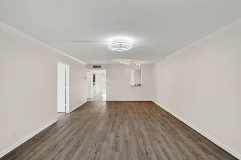 26 Abbey Lane Delray Beach FL 33446