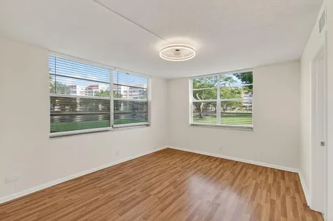 26 Abbey Lane Delray Beach FL 33446