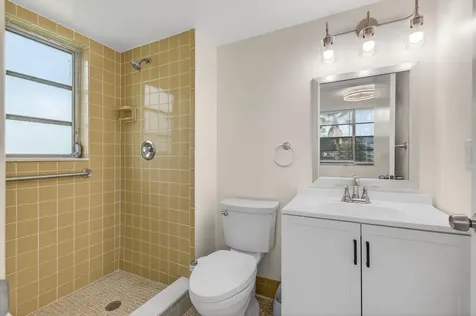 26 Abbey Lane Delray Beach FL 33446