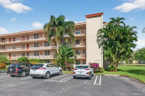 26 Abbey Lane Delray Beach FL 33446