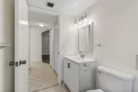 26 Abbey Lane Delray Beach FL 33446