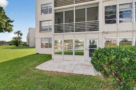 26 Abbey Lane Delray Beach FL 33446