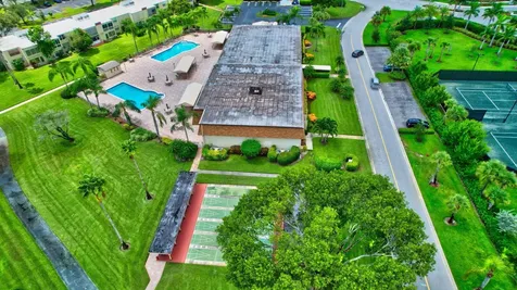 26 Abbey Lane Delray Beach FL 33446