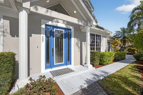 207 Woodsmuir Court Palm Beach Gardens FL 33418