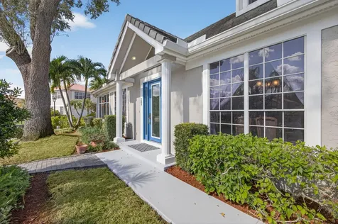 207 Woodsmuir Court Palm Beach Gardens FL 33418