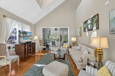 207 Woodsmuir Court Palm Beach Gardens FL 33418