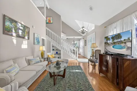 207 Woodsmuir Court Palm Beach Gardens FL 33418