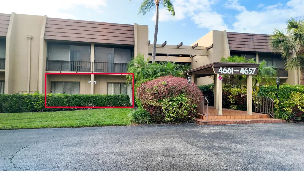 4661 Fountains Drive Lake Worth FL 33467