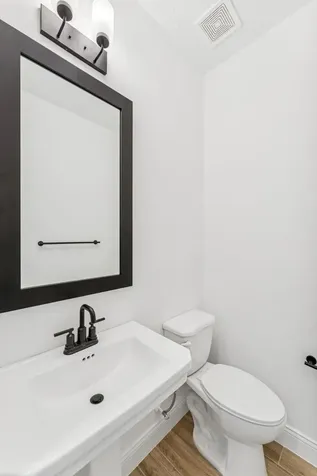 176 Se Birch Terrace Stuart FL 34997