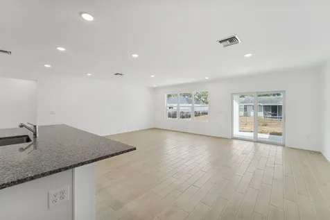 4018 Nw Kallen Street Port Saint Lucie FL 34953
