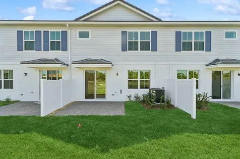 172 Se Birch Terrace Stuart FL 34997