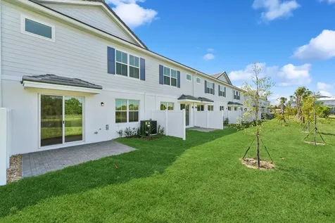 172 Se Birch Terrace Stuart FL 34997