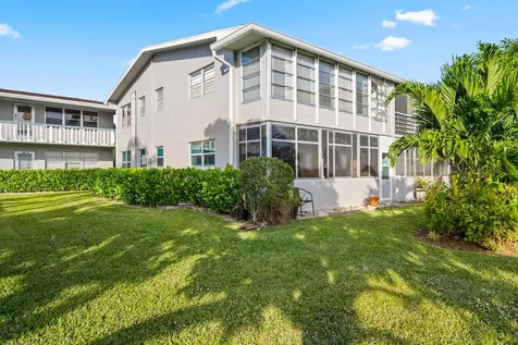 380 Sheffield P West Palm Beach FL 33417
