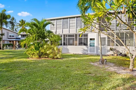 380 Sheffield P West Palm Beach FL 33417