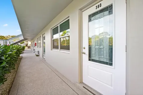 380 Sheffield P West Palm Beach FL 33417