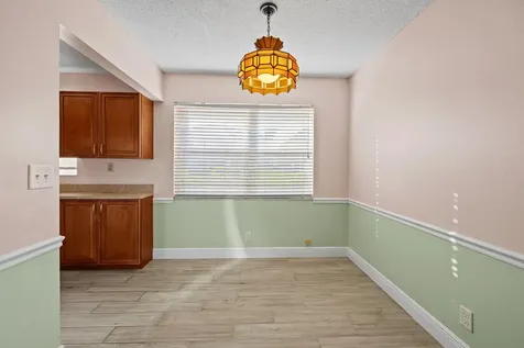380 Sheffield P West Palm Beach FL 33417
