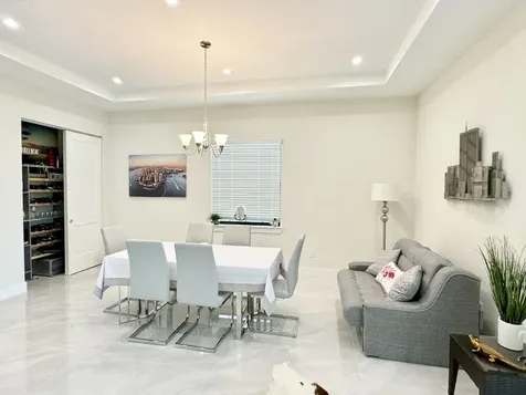 2848 Gin Berry Way West Palm Beach FL 33401