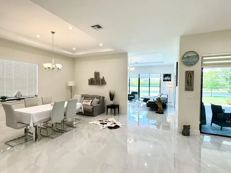 2848 Gin Berry Way West Palm Beach FL 33401