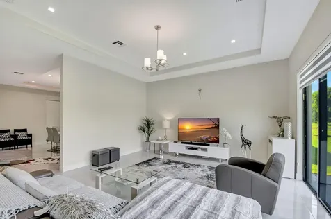 2848 Gin Berry Way West Palm Beach FL 33401