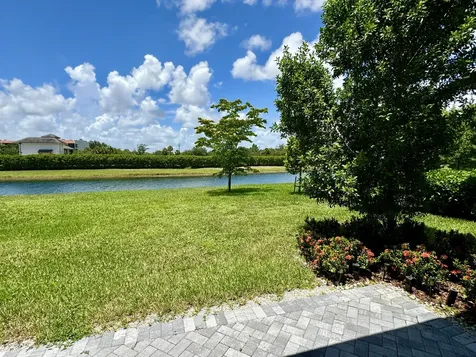 2848 Gin Berry Way West Palm Beach FL 33401